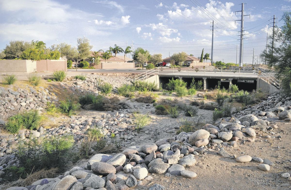 This wash at Cottonwood and 41st could cause thousands of dollars in flooding damage to nearby homes, the county study warns.
